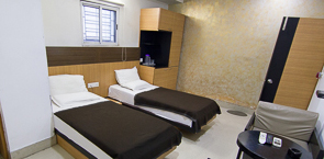 TG Rooms Airport V I P Road, Kolkata