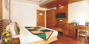 TG Rooms Sudder Street, Kolkata