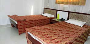 TG Rooms Vrindavan Road, Vrindavan